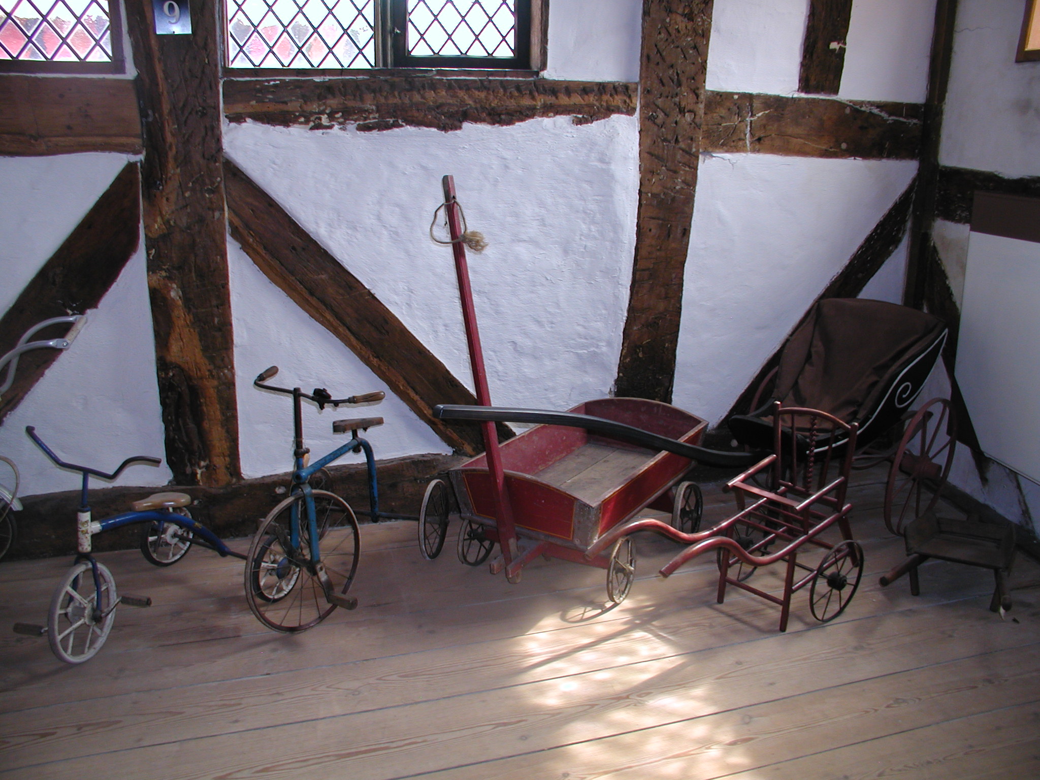 OLYMPUS DIGITAL CAMERA